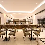 Hotel Crystal Springs