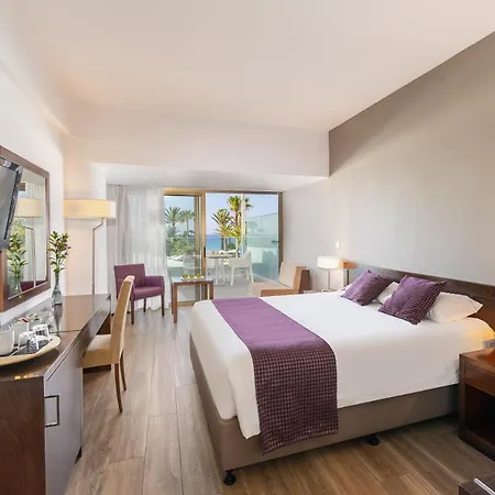 Crystal Springs Hotel 4*