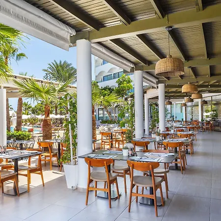 Hotel Crystal Springs 4*