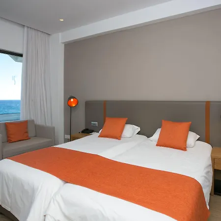 Hotel Crystal Springs 4*