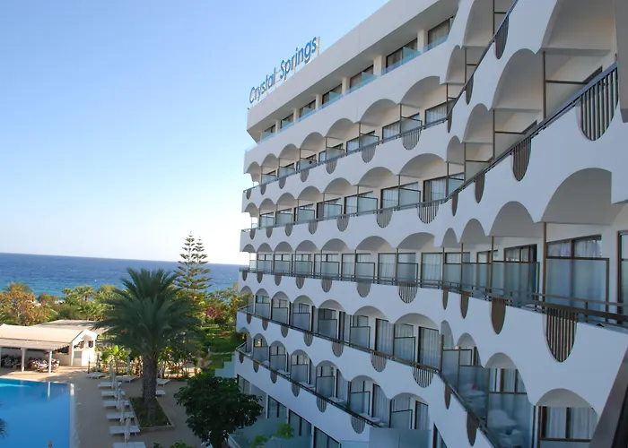 Crystal Springs 4*