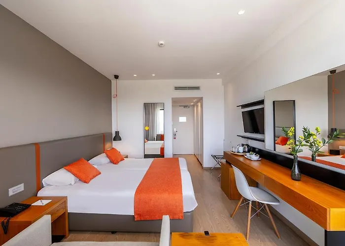 Crystal Springs Hotel 4*