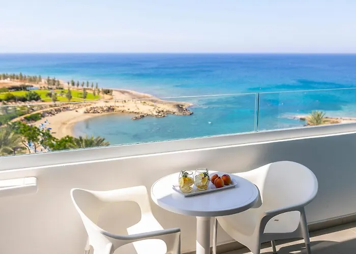 Crystal Springs Hotel 4*