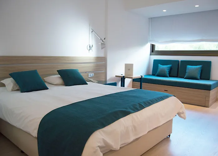 Crystal Springs Hotel 4*