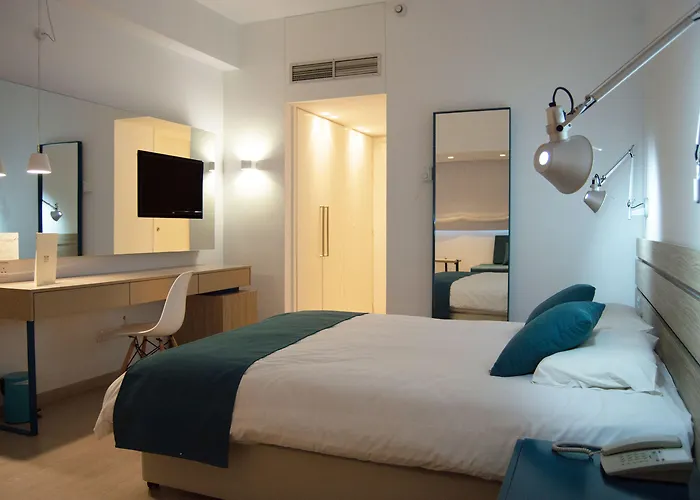 Hotel Crystal Springs 4*