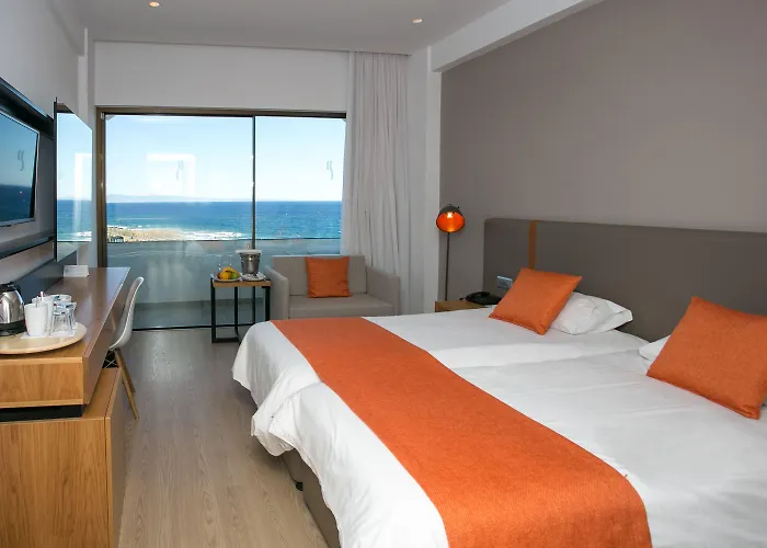 Crystal Springs Hotel 4*