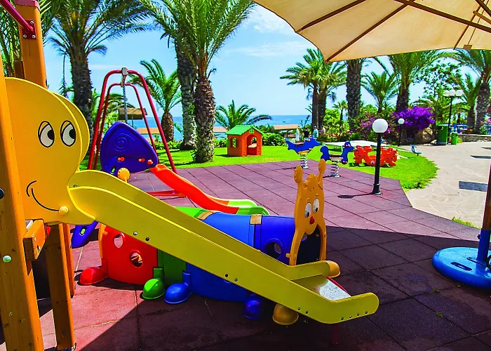 Hotel Crystal Springs 4*